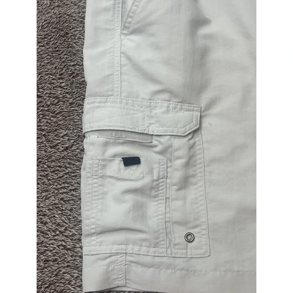 Bimini Bay Outfitters approximate shorts pockets